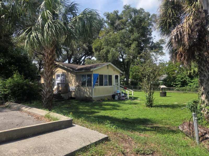 1 bedroom Single Family Residence at 10507 Main Street, Thonotosassa, Thonotosassa — photo 1