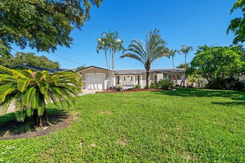 3 bedroom Single Family Residence at 1163 60th Avenue, Coronado Lake Sub, St Petersburg — photo 1