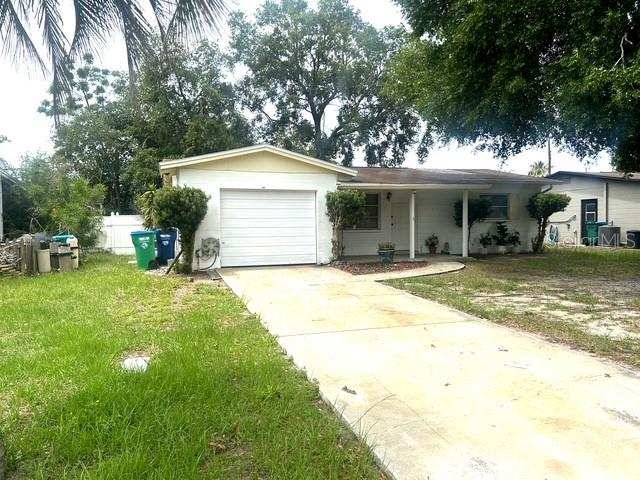 2 bedroom Single Family Residence at 10964 84th Avenue, Ronick Sub, Seminole — photo 1