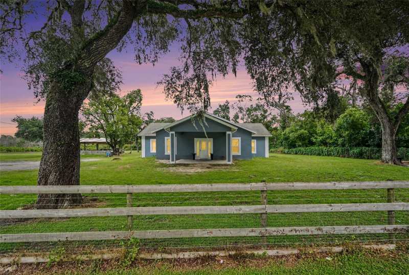 4 bedroom Single Family Residence at 7040 Lumberton Road, Zephyrhills, Zephyrhills — photo 1