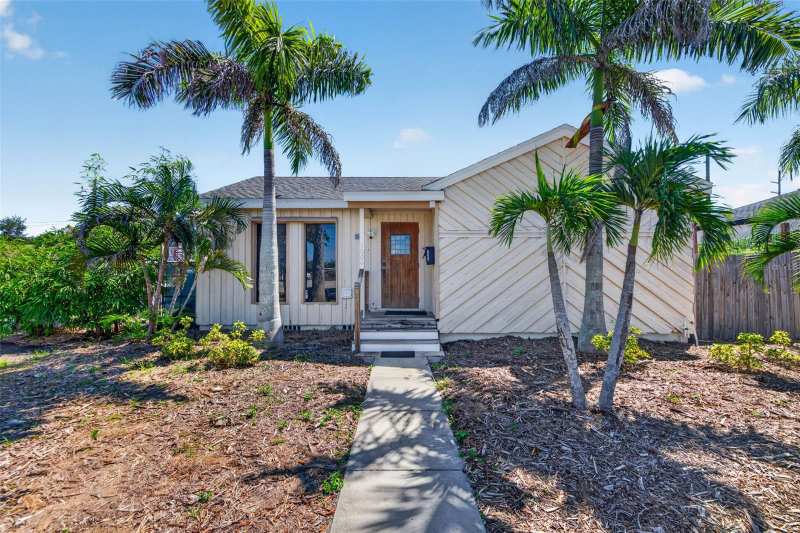 2 bedroom Single Family Residence at 1000 49th Street, Vinsetta Park Add Rev, St Petersburg — photo 1