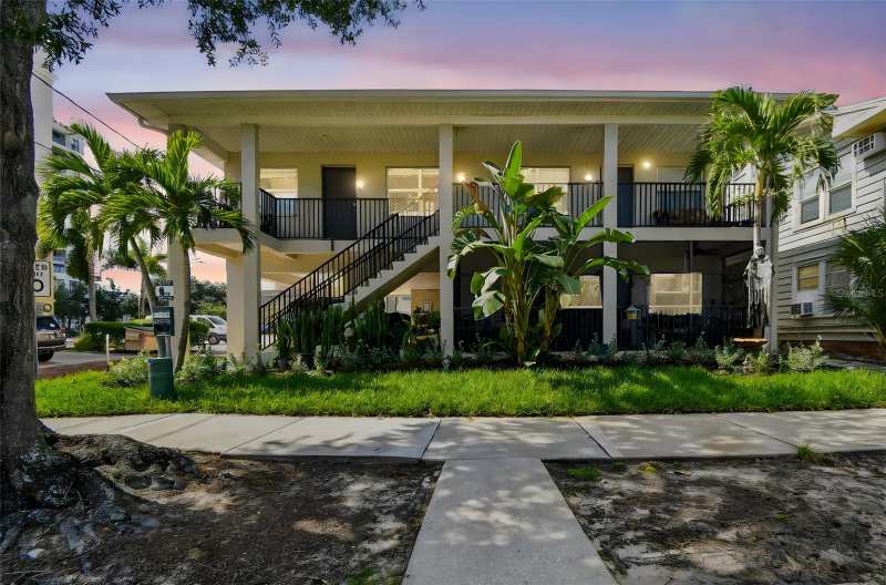 2 bedroom Condominium at 210 6th Avenue #9, Siena Downtown Condo The, St Petersburg — photo 1