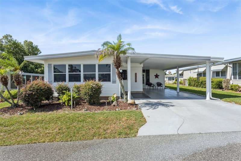 2 bedroom Mobile Home at 137 Jacaranda Drive, Hawthorne At Leesburg, Leesburg — photo 1