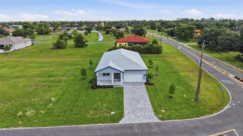4 bedroom Single Family Residence at 24292 Peppercorn Road, Burnt Store Lakes, Punta Gorda — photo 1