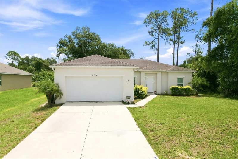 3 bedroom Single Family Residence at 5724 Bannock Circle, Port Charlotte Sub 45, North Port — photo 1