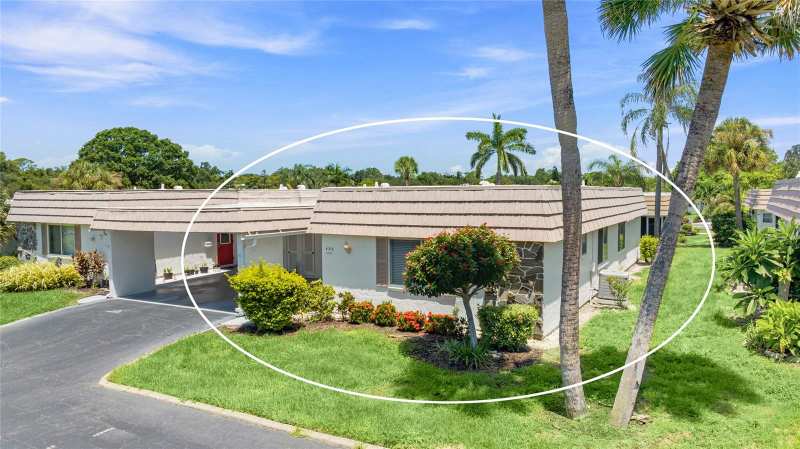 2 bedroom Villa at 2327 Waterbluff Place #V315, Strathmore Riverside, Sarasota — photo 1
