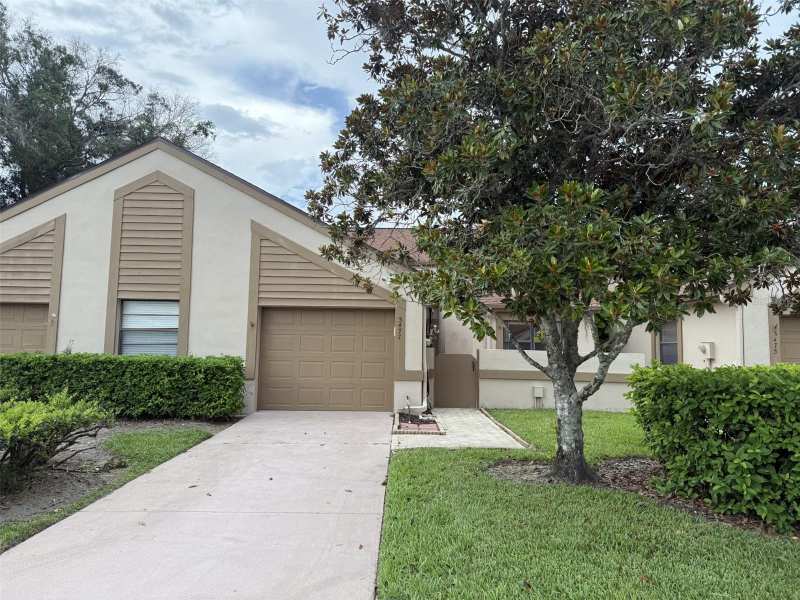 2 bedroom Villa at 3477 Hillmoor Drive, Brookhaven, Palm Harbor — photo 1