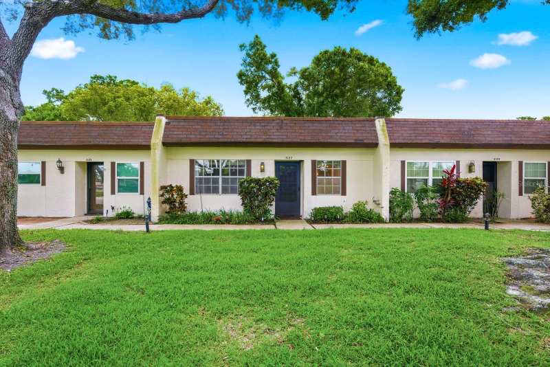 2 bedroom Condominium at 3127 Mission Grove Drive #3127, Mission Grove Condo, Palm Harbor — photo 1