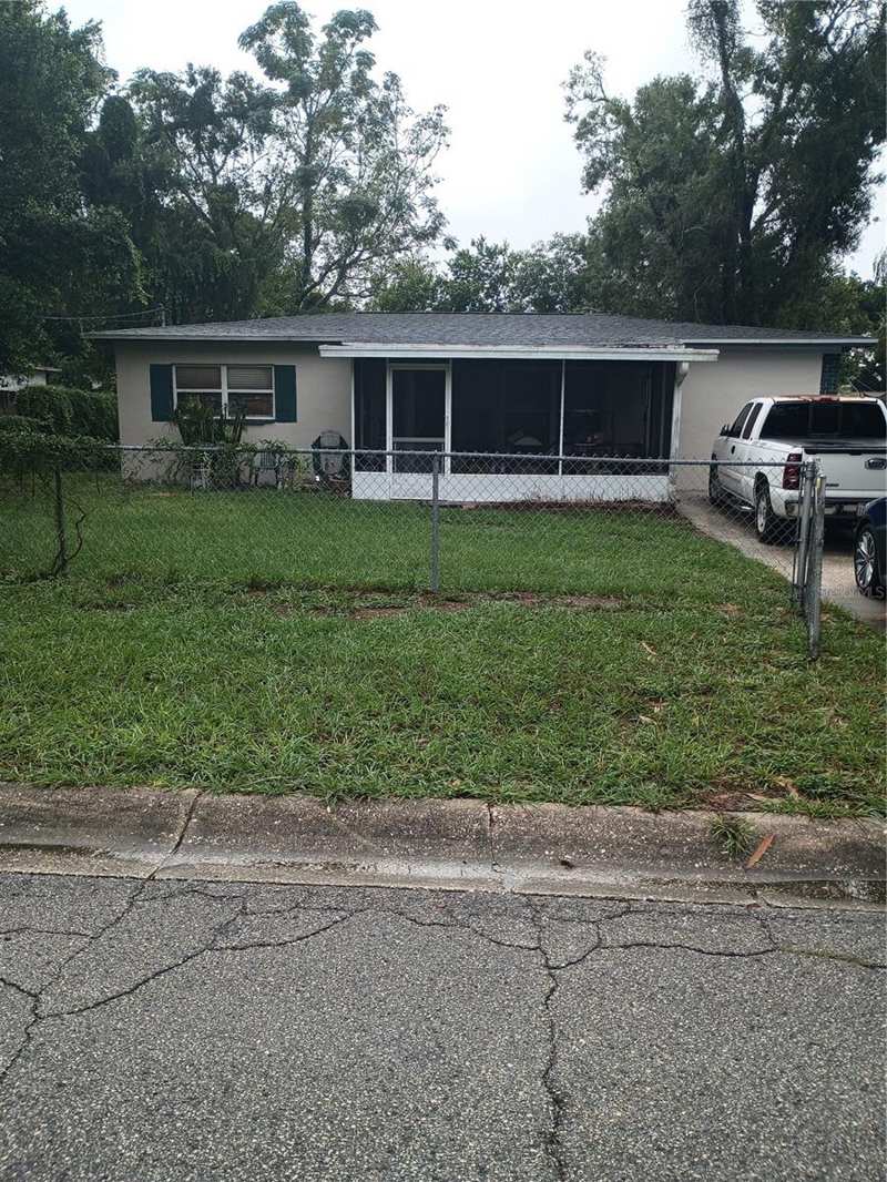 2 bedroom Single Family Residence at 7017 Tamarack Drive, Temple Park Unit 1, Tampa — photo 1