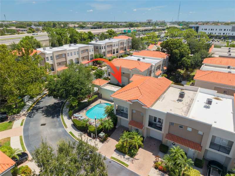 3 bedroom Townhouse at 10015 6th Street, Gandy Twnhms, St Petersburg — photo 1