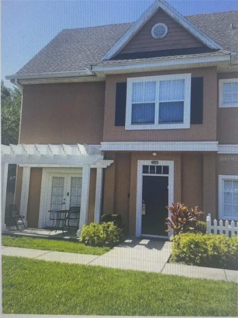 4 bedroom Townhouse at 2203 San Vittorino Circle #108, Venetian Bay Village Condo Ph 2, Kissimmee — photo 1