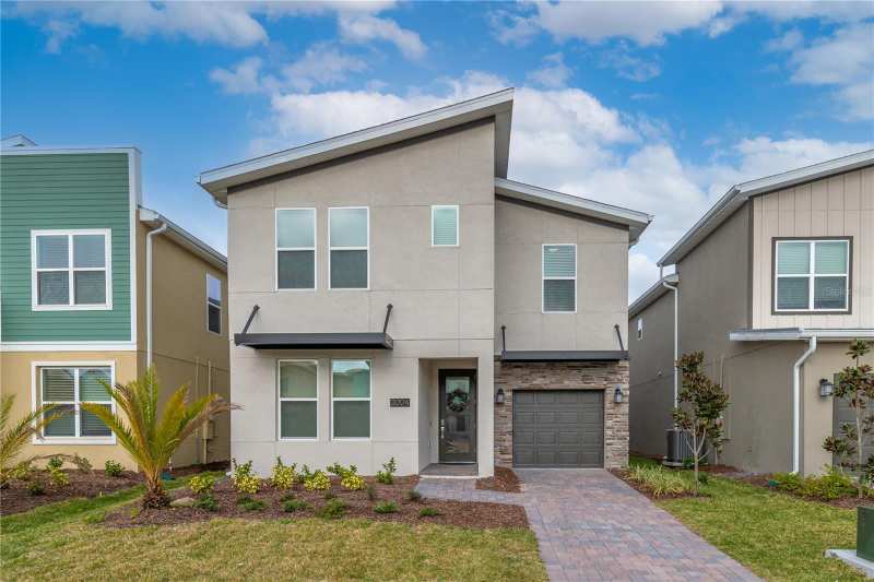 6 bedroom Single Family Residence at 3004 Protagonist Street, Cove At Storey Lake 4, Kissimmee — photo 1