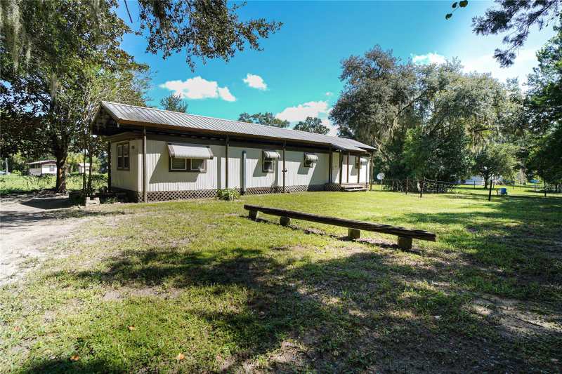 2 bedroom Mobile Home at 8000-8030 Belcher Lane, Land O Lakes, Land O Lakes — photo 1