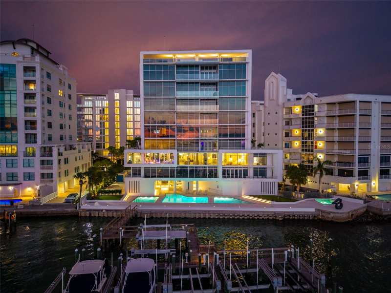 4 bedroom Condominium at 280 Golden Gate Point #300, Aqua, Sarasota — photo 1