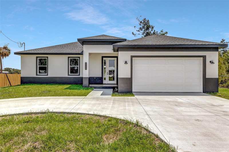 4 bedroom Single Family Residence at 2135 SE Carlstrom Field Road, Arcadia, Arcadia — photo 1