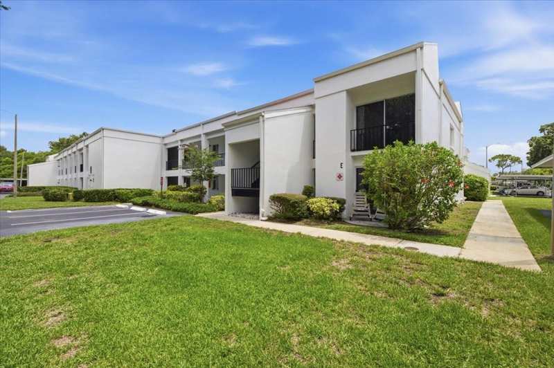 2 bedroom Condominium at 2060 Marilyn Street #236, Marilyn Pines Condo Apts, Clearwater — photo 1