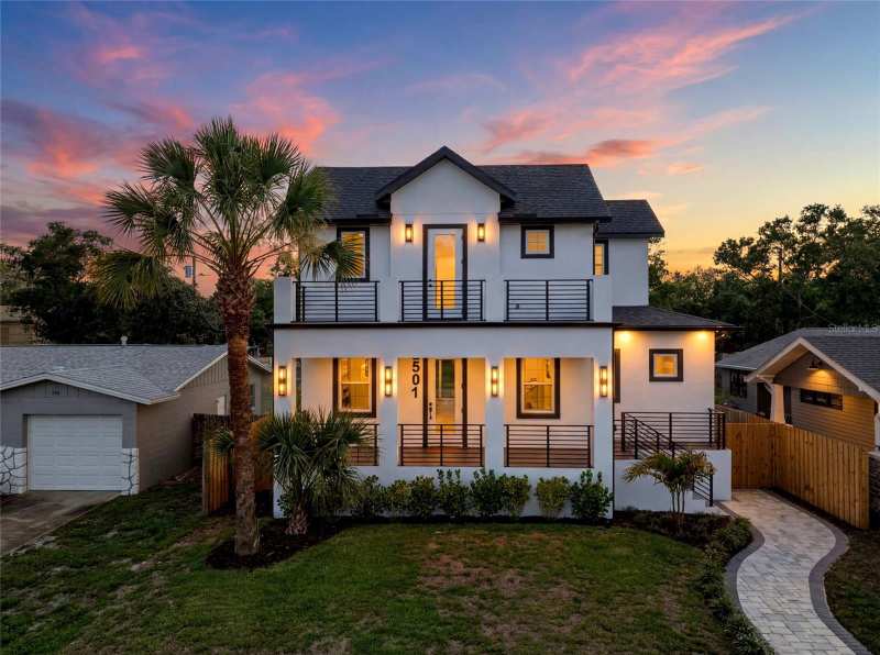 5 bedroom Single Family Residence at 2501 Quincy Street, Brunson-Dowell Sub No. 1, St Petersburg — photo 1