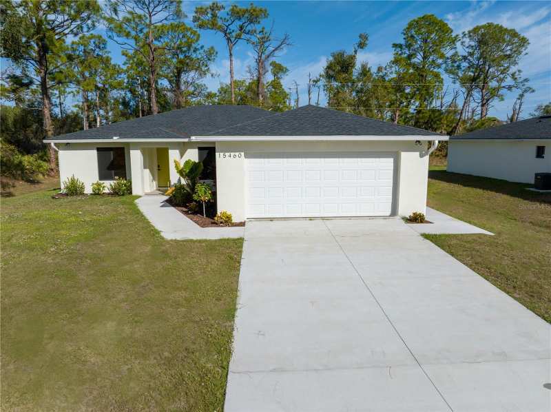 3 bedroom Single Family Residence at 15460 Chamberlain Boulevard, Port Charlotte Sec 032, Port Charlotte — photo 1