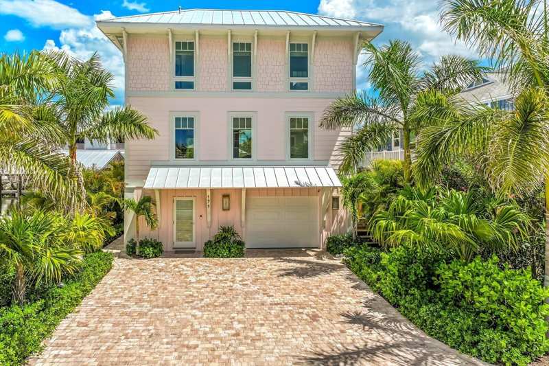 2 bedroom Single Family Residence at 171 Damfiwill Street, Bg Yacht Basin Damfiwill, Boca Grande — photo 1