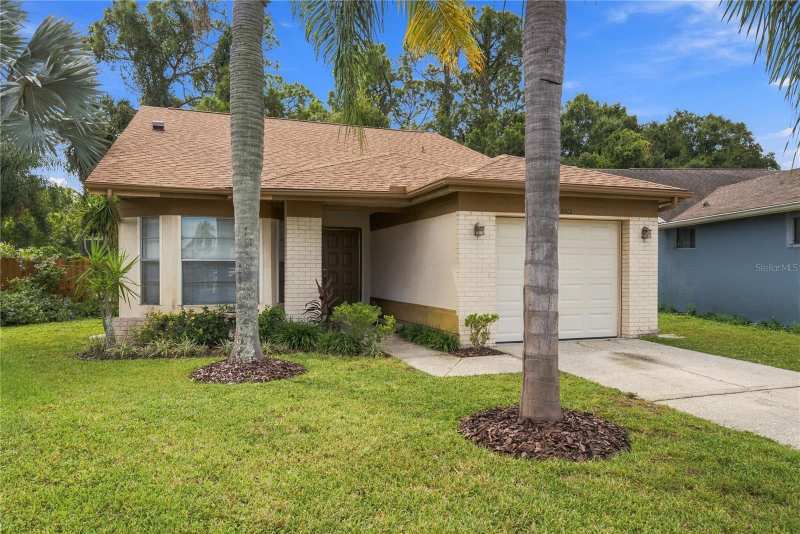 3 bedroom Single Family Residence at 8601 Twin Farms Pl, Countryway Prcl B Trct 1 Ph, Tampa — photo 1