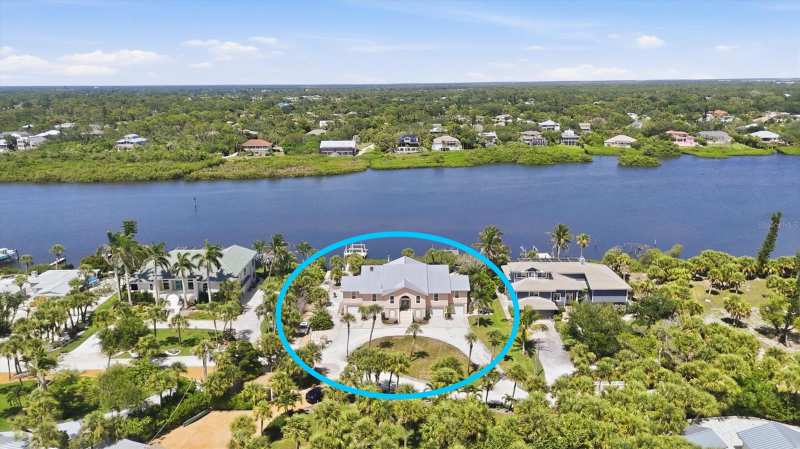 4 bedroom Single Family Residence at 721 N Manasota Key Road, North Manasota Key, Englewood — photo 1