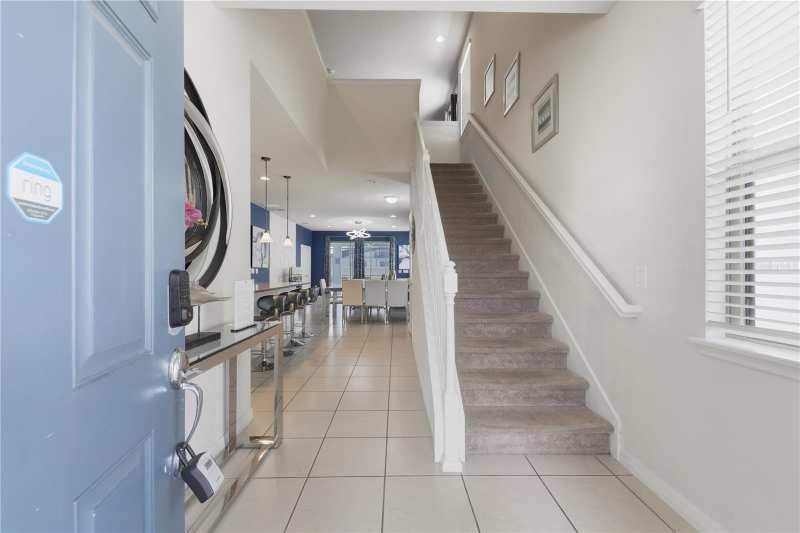 7 bedroom Single Family Residence at 8956 Zurich Lane, Windsor At Westside Ph 3A, Kissimmee — photo 1