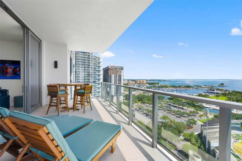 2 bedroom Condominium at 301 1st Street #1902, Saltaire Condo, St Petersburg — photo 1