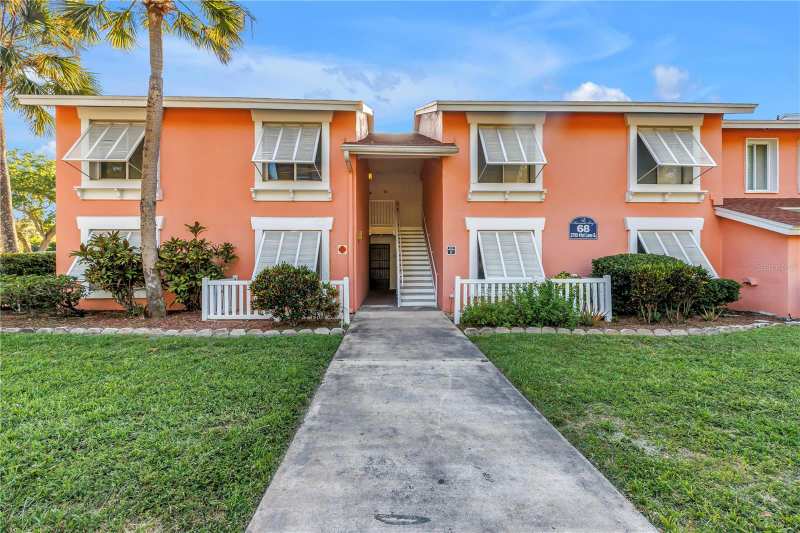 2 bedroom Condominium at 3795 41st Lane #H, Bermuda Bay Beach Condo, St Petersburg — photo 1