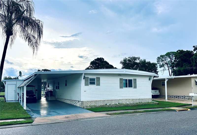 2 bedroom Mobile Home at 1100 Belcher Road #454, Fairway Village Mobile Home Park Unrec, Largo — photo 1