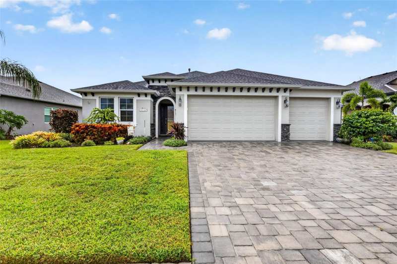 3 bedroom Single Family Residence at 11720 Petunia Terrace, Greyhawk Landing West Ph V-B, Bradenton — photo 1