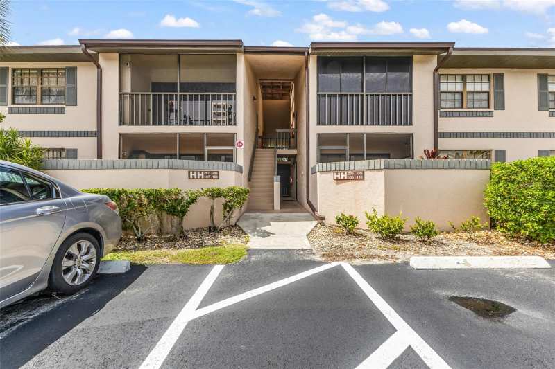 1 bedroom Condominium at 19505 Quesada Avenue #H208, Oaks 04, Port Charlotte — photo 1