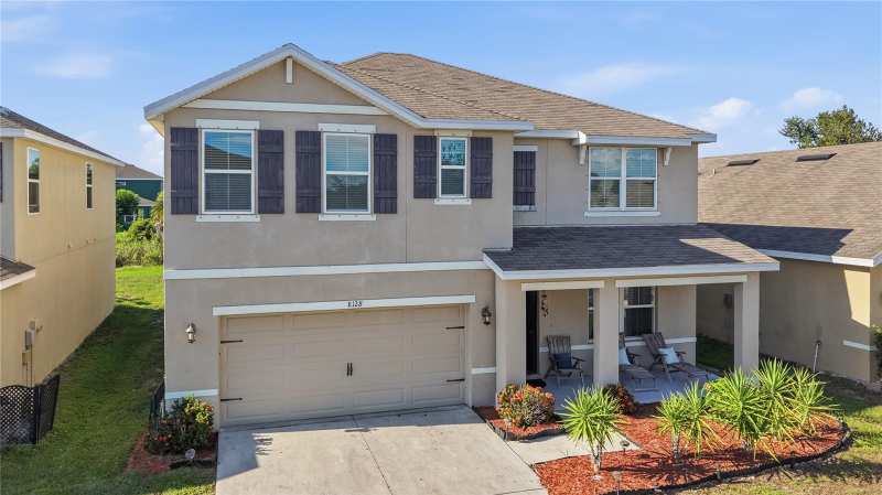 5 bedroom Single Family Residence at 8128 Harwich Port Lane, Carriage Pointe South Ph 2B, Gibsonton — photo 1