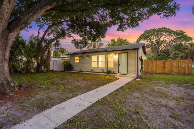 2 bedroom Single Family Residence at 6948 Dartmouth Avenue, Pasadena Terrace, St Petersburg — photo 1