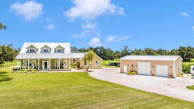 3 bedroom Single Family Residence at 1901 Joshua Drive, Bel-Air Estates, Sarasota — photo 1