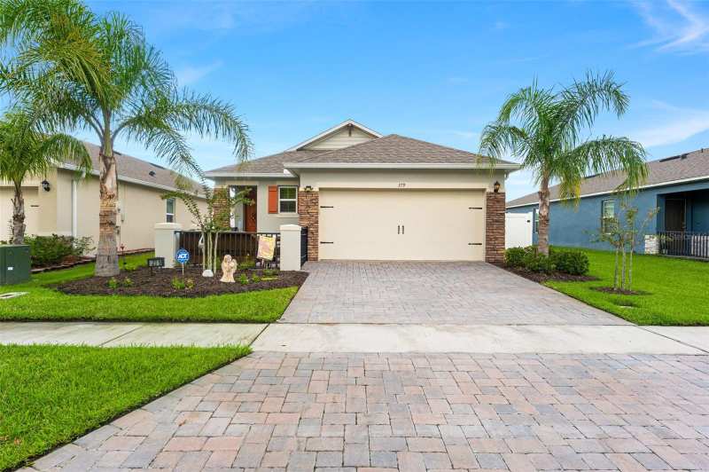 3 bedroom Single Family Residence at 279 Caryota Court, Palms-Ph 3, New Smyrna Beach — photo 1