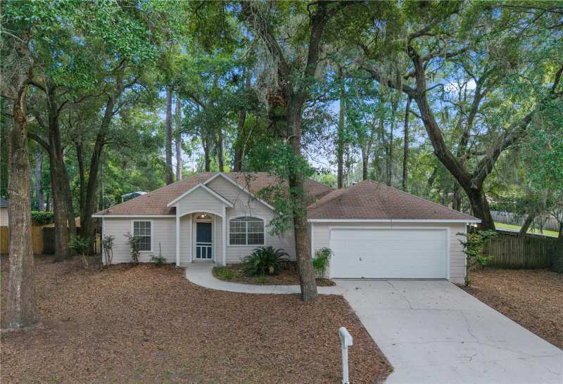 3 bedroom Single Family Residence at 2077 SW 42nd Lane, Seville, Gainesville — photo 1