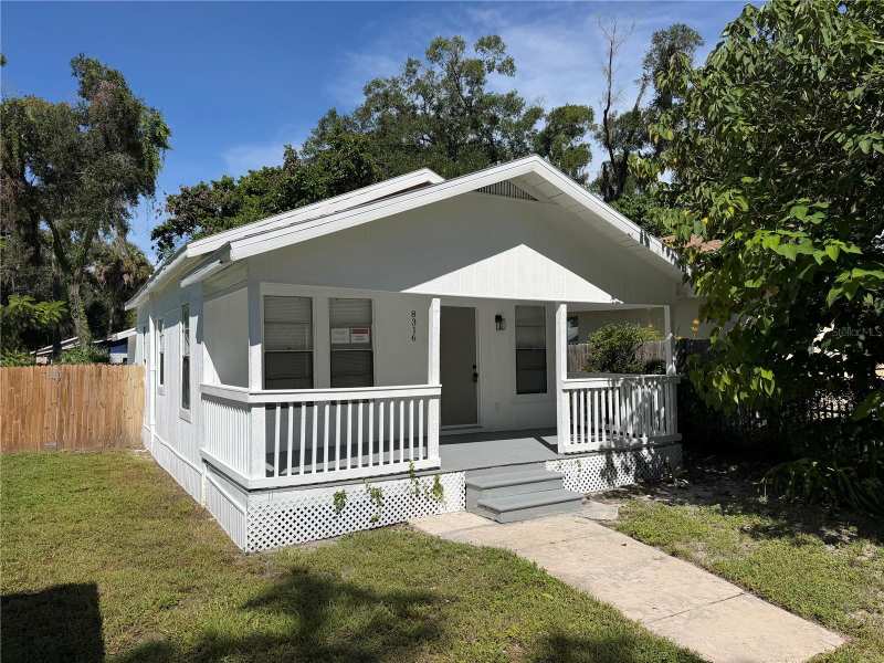 2 bedroom Single Family Residence at 8316 N Klondyke Street, Sulphur Spgs Add, Tampa — photo 1