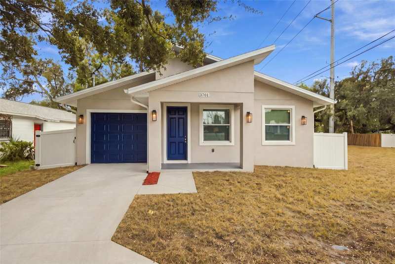 4 bedroom Single Family Residence at 3701 E Ida Street, Culver Subdivision, Tampa — photo 1
