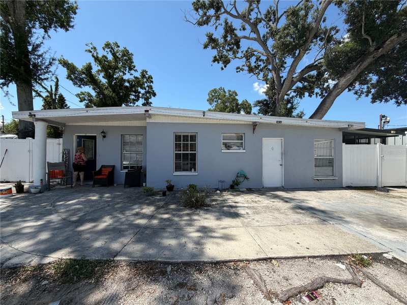 3 bedroom Single Family Residence at 2318 W Powhatan Avenue, Hamners Marjory B Renmah, Tampa — photo 1