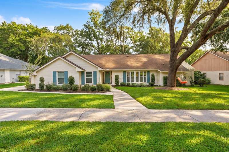 4 bedroom Single Family Residence at 2001 Hidden Pine Lane, Bent Oak Ph 05, Apopka — photo 1