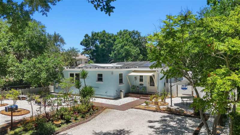 3 bedroom Single Family Residence at 5005 24th Avenue, Curns W J Sub, Gulfport — photo 1