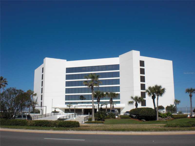 3 bedroom Condominium at 901 S Atlantic Avenue #Ph-7, Aliki Atrium Condo, Ormond Beach — photo 1