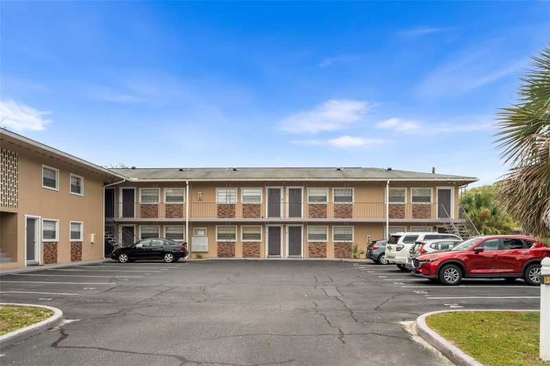 1 bedroom Condominium at 501 NW 15th Avenue #11, Obrian House, Gainesville — photo 1