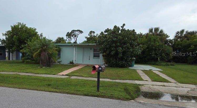 2 bedroom Single Family Residence at 2313 Ednor Street, Port Charlotte Sec 045, Port Charlotte — photo 1
