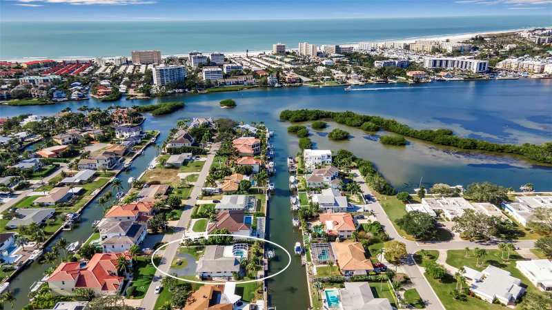 3 bedroom Single Family Residence at 1649 Stanford Lane, Aqualane Estates 1st, Sarasota — photo 1