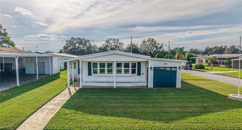 2 bedroom Manufactured Home at 5421 Mohawk Street, Lake Betmar Estates #7, Zephyrhills — photo 1