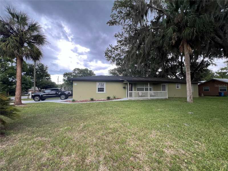 2 bedroom Single Family Residence at 1505 Hontoon Road, St Johns River Land Co, Deland — photo 1