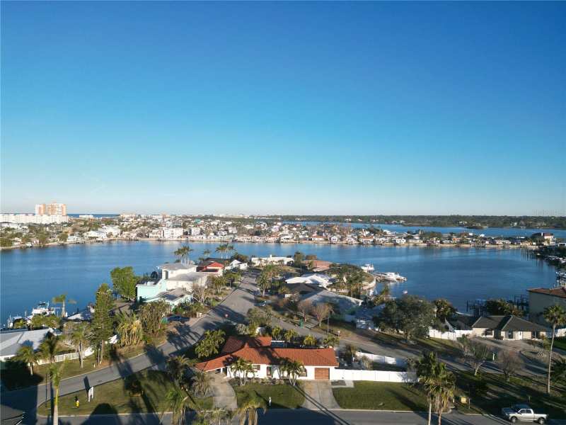 3 bedroom Single Family Residence at 430 173rd Avenue, North Redington Beach Sec C, North Redington Beach — photo 1