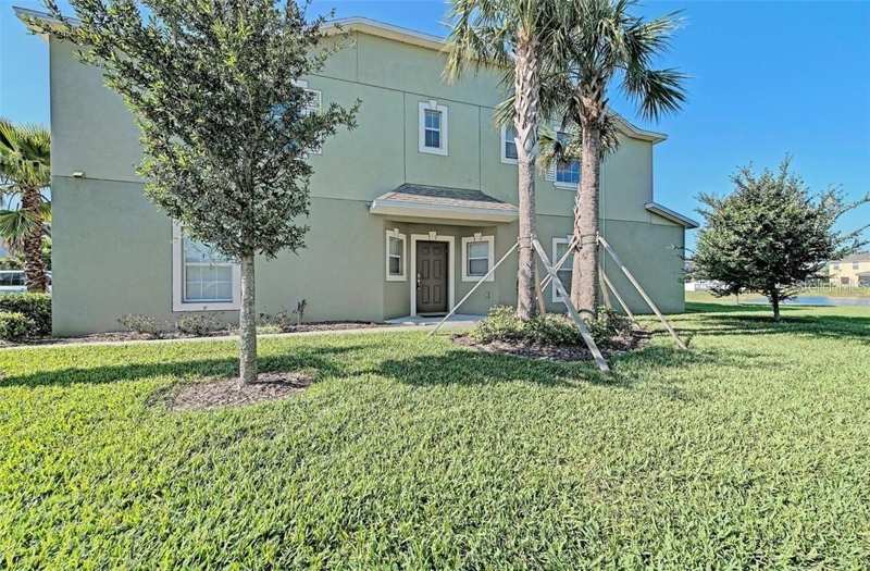 4 bedroom Townhouse at 1432 Harbour Blue Street, Hawks Point Ph 1C, Ruskin — photo 1