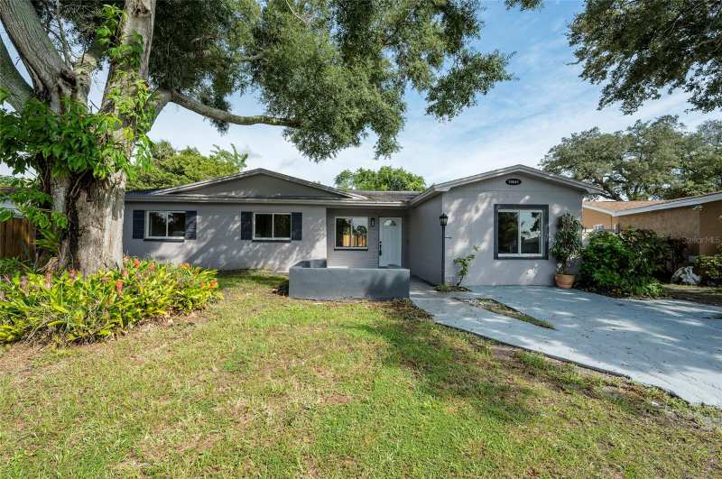4 bedroom Single Family Residence at 11641 129th Avenue, Martin Terrace 1st Add, Seminole — photo 1